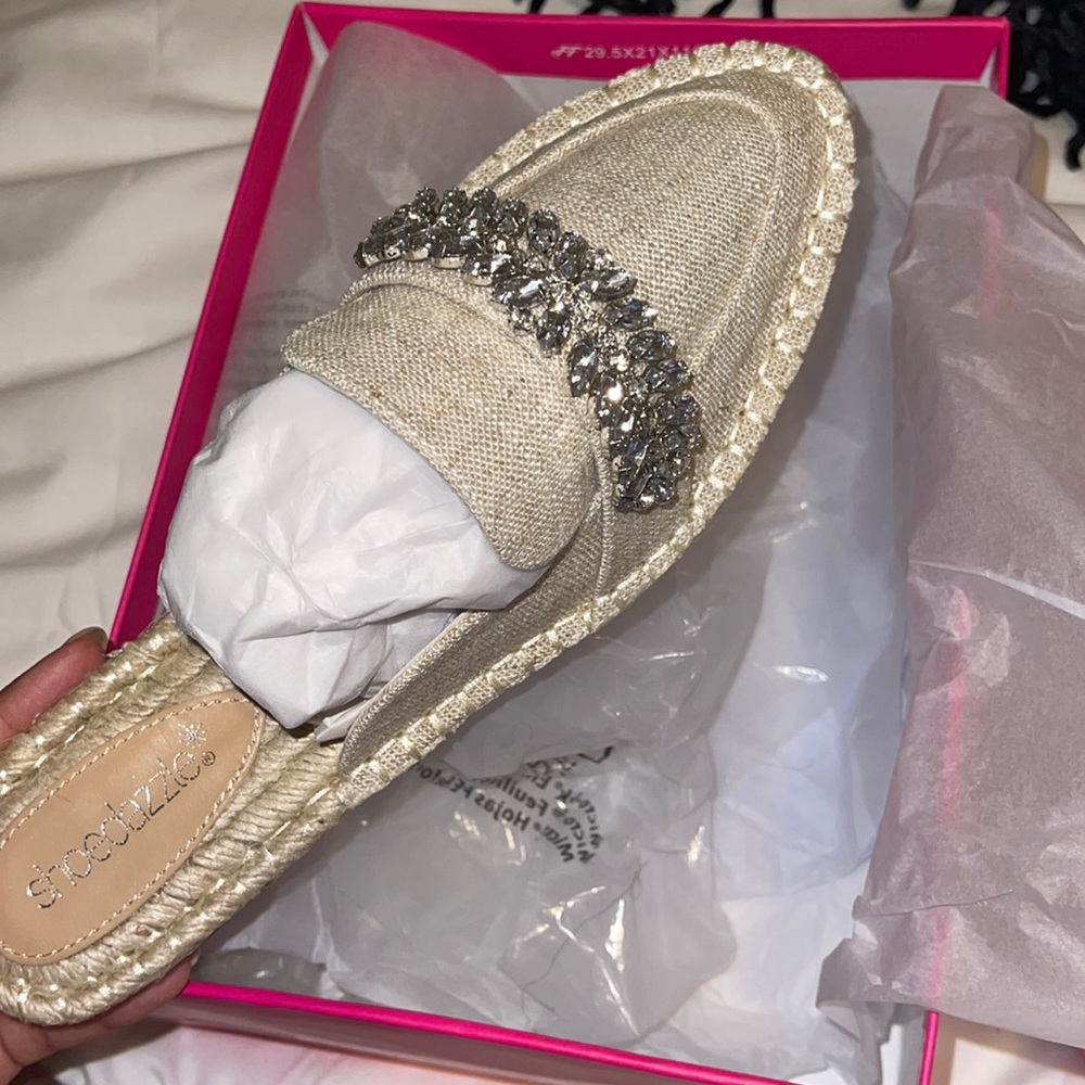 Slip-On Sparkle Flats (NEVER WORN. BRAND NEW!)